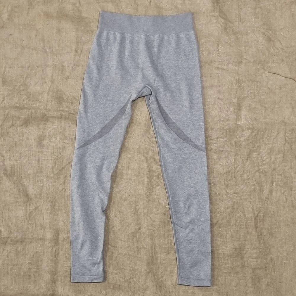 Echt grey active wear size med approx size  12 - Picture 5 of 7